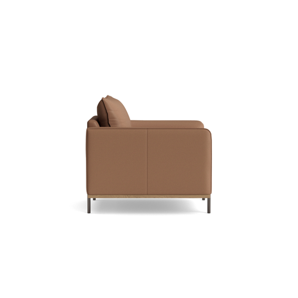 Nanny Armchair Caramel 1 3